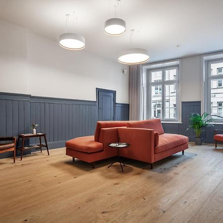 Hotel Die Reederin Lubeck Bagian luar foto
